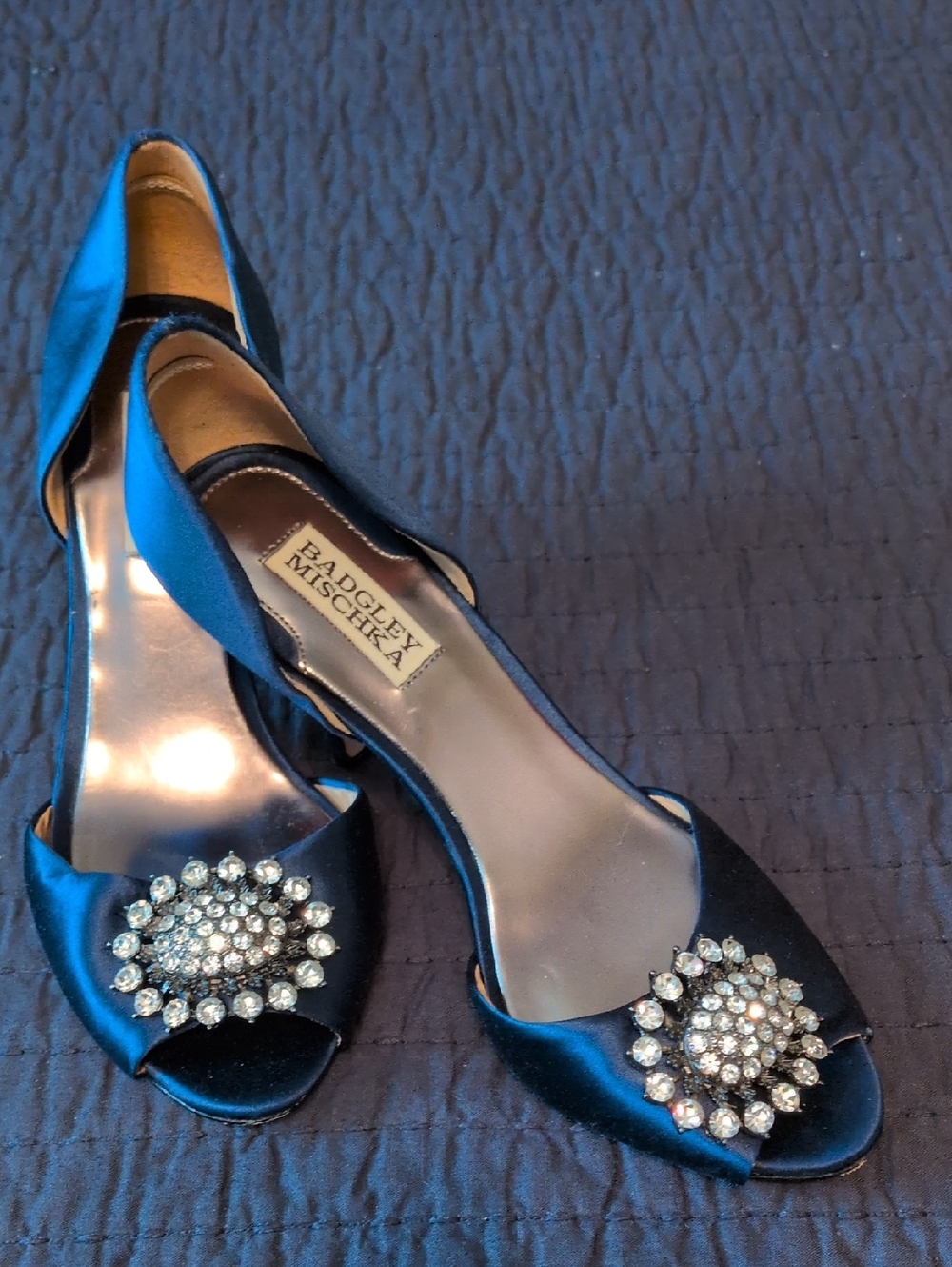 Badgley Mischka Satin Peep Toe Heel Sz. 8